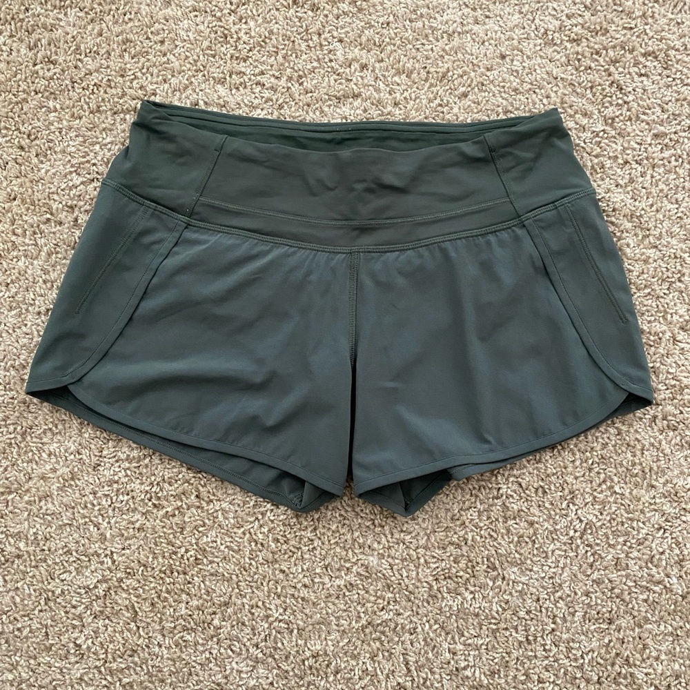 Lululemon Speed Up Mid-Rise Lined Short 4”